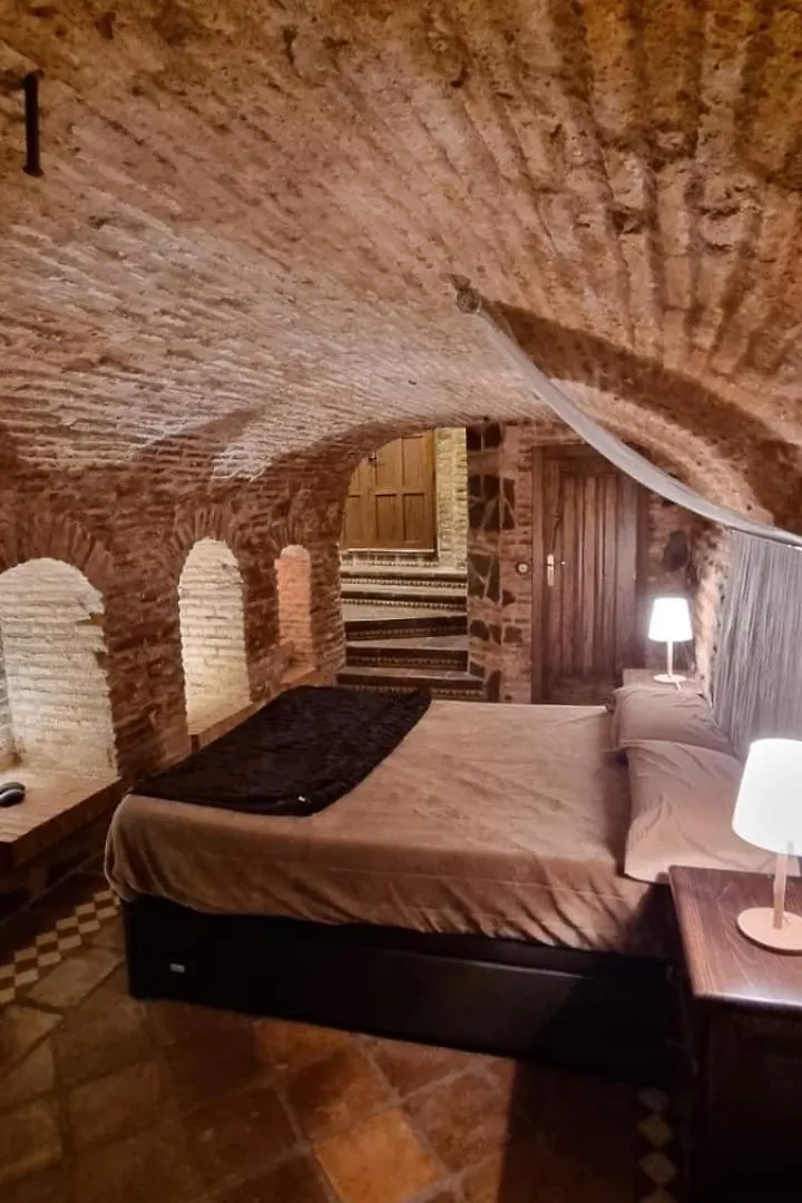 Cueva Arabe En El Casco Antiguo, Toledoアパートメント