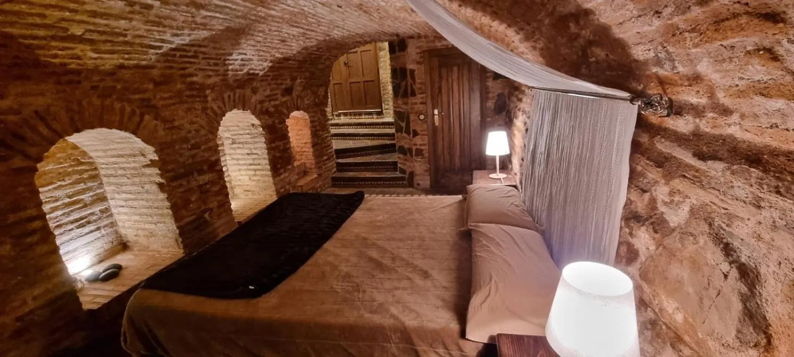 Cueva Arabe En El Casco Antiguo, Toledoアパートメント スペイン